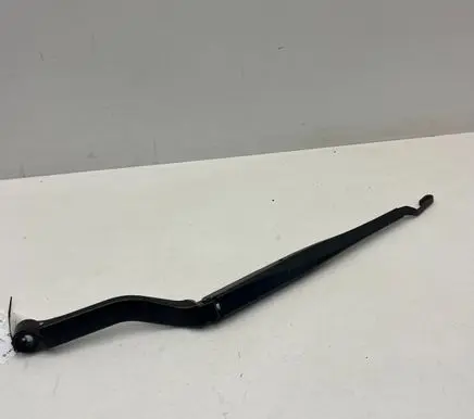 Windshield/front glass wiper blade