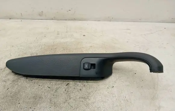 Audi A4 S4 B7 8E 8H Front door interior handle trim 8E1867174a