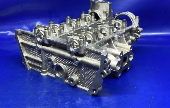 Ford Focus Engine head CM5G6090GF