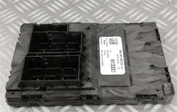 Audi A8 S8 D5 Comfort/convenience module 4N0907063AG