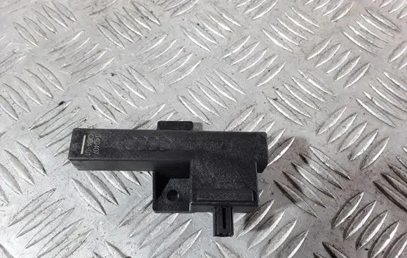Audi A6 S6 C7 4G Keyless (KESSY) go control unit/module 8K0907247