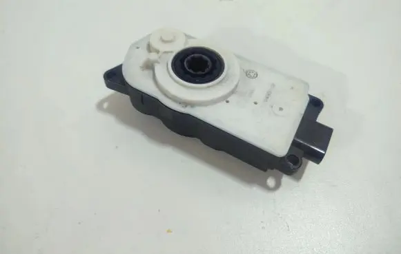 BMW 3 G20 G21 Radiator active air flap actuator 9881646