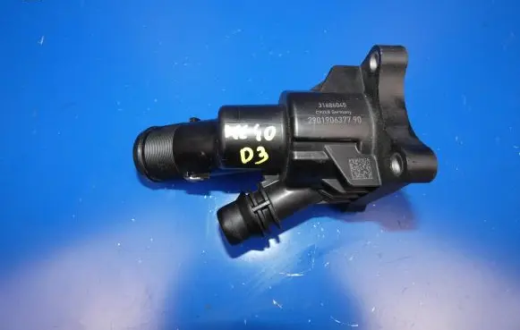 Thermostat/thermostat housing