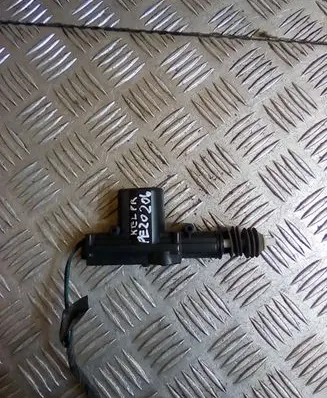 Peugeot 206 Central locking motor 932037992