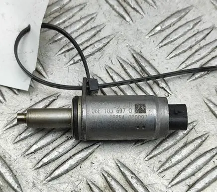Audi A5 Turbo solenoid valve 06E103697Q