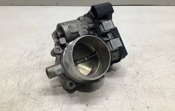 Volkswagen PASSAT B7 Engine shut-off valve 03C133062AA