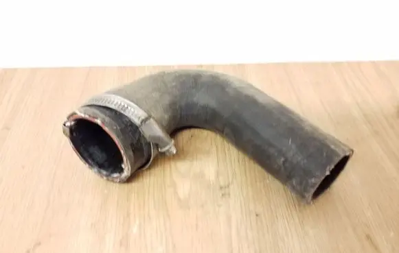 Land Rover Range Rover Sport L320 Turbo air intake inlet pipe/hose