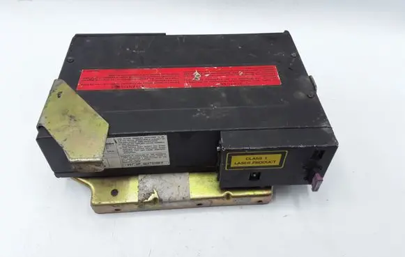 BMW 5 E39 CD/DVD changer 65128361584 65128361453