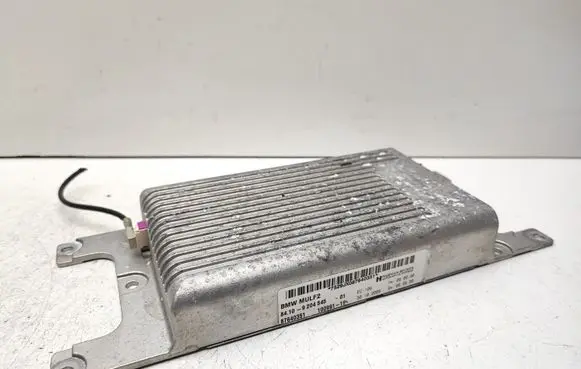BMW 1 E82 E88 Bluetooth control unit module 9204545 84109204545