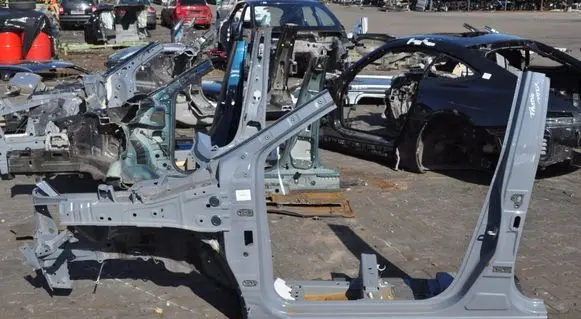 Nissan X-Trail T33 Front quarter panel 