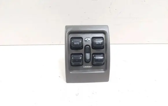 Chrysler PT Cruiser Electric window control switch 0UK931L8AA 30505L 2908420187