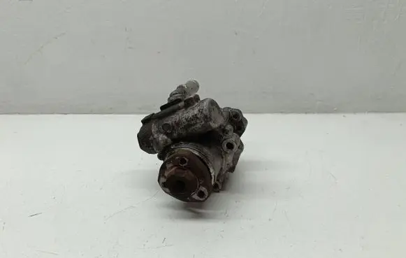 Audi A3 S3 8L Power steering pump 91130