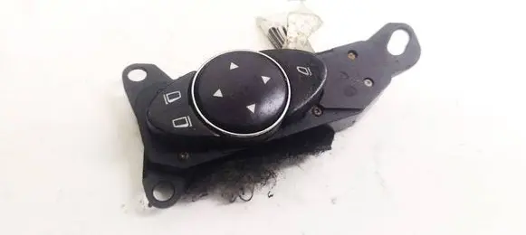 Mercedes-Benz CLS C219 Wing mirror switch 626570