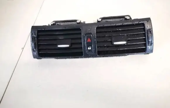 BMW X6 E71 Dash center air vent grill 921070505 9210705-05