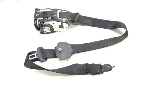 Mercedes-Benz E W212 Front seatbelt 620048100