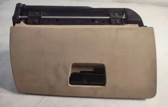 BMW 3 E90 E91 Glove box 7075479