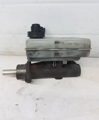Iveco Daily 4th gen Master brake cylinder