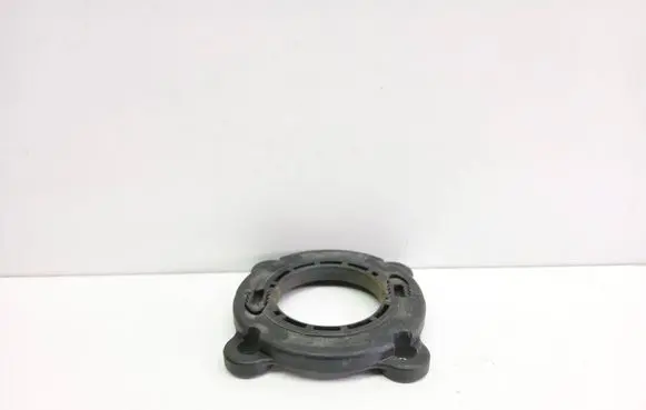 Opel Astra H Lower shock absorber bracket 