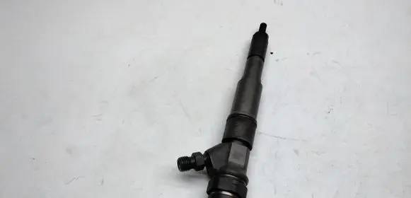 BMW 5 E60 E61 Fuel injector 6ZZR4NX 7794652