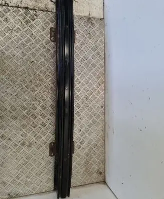 Land Rover Discovery 3 - LR3 Front bumper cross member 