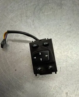 Mercedes-Benz S W220 Wing mirror switch 2208211551 03463300