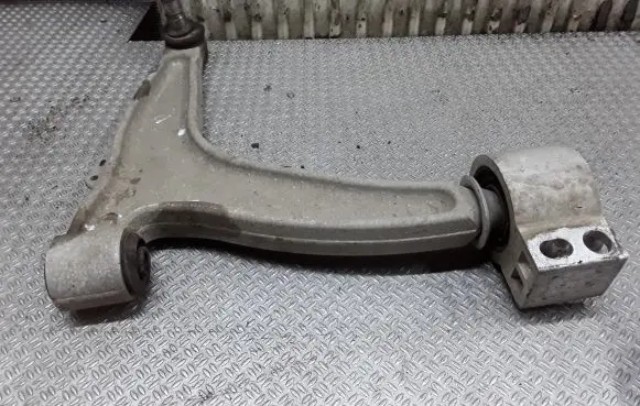 Opel Vectra C Front lower control arm/wishbone