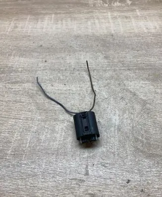 Land Rover Range Rover L322 Plug wire 8373330
