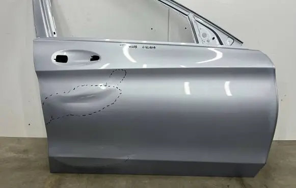 Mercedes-Benz C W205 Front door A2057220210