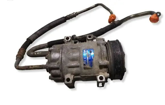 Volvo V50 Air conditioning (A/C) compressor (pump) 3M5H19D629 38910824