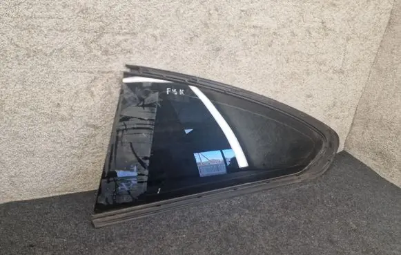 BMW 6 F12 F13 Rear side window 7199949