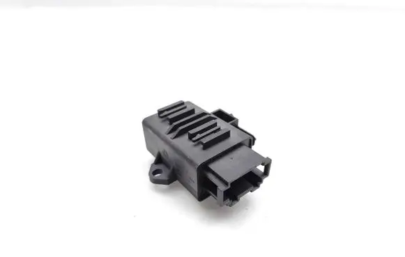 Volkswagen Touareg I Seat heating relay 1K0959772
