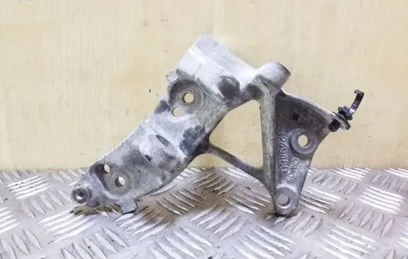 Ford Focus Generator/alternator bracket 9653249480