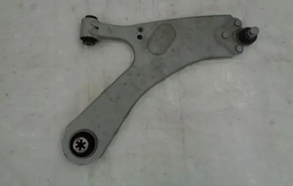 Citroen DS3 Front control arm 11111