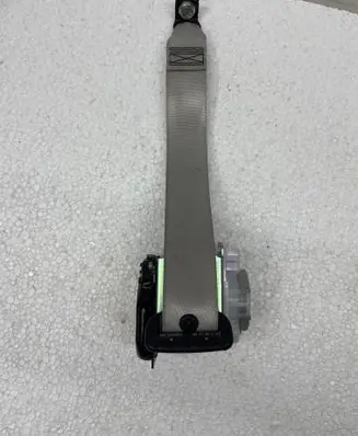Porsche Macan (95B) Rear seatbelt 95B857805D