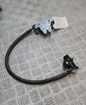 Mercedes-Benz E C207 W207 Tailgate/trunk/boot lock/catch/latch A2047500185