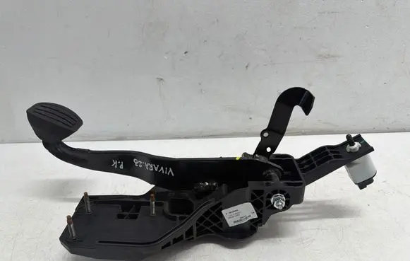 Opel Vivaro Brake pedal 9843910080