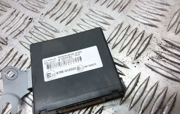 Toyota Corolla Verso AR10 Immobilizer control unit/module 897800F020