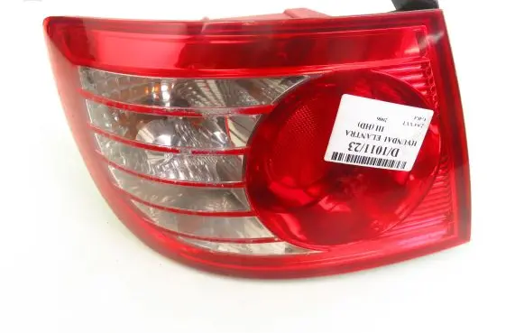Hyundai Elantra Rear/tail lights