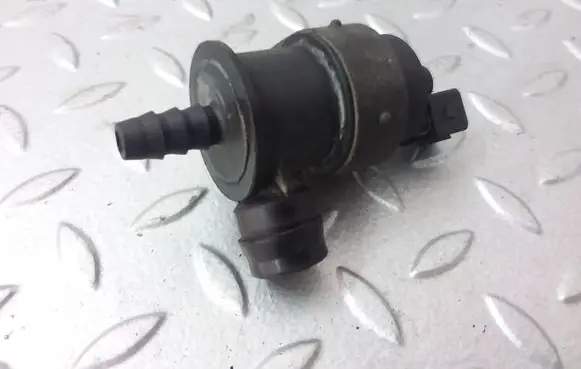 Opel Zafira B Vacuum valve 13110331