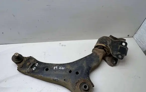 Volvo XC60 Front lower control arm/wishbone