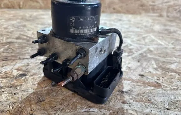 Volkswagen Polo III 6N 6N2 6NF ABS Pump 6N0614117E