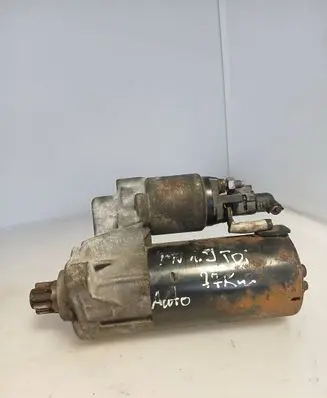Volkswagen PASSAT B6 Starter motor