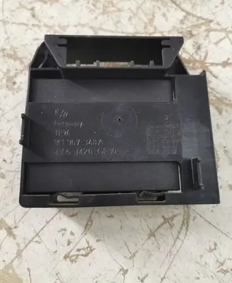 Volkswagen Golf V Comfort/convenience module 1K1907348