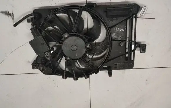 Ford C-MAX II Radiator cooling fan shroud 