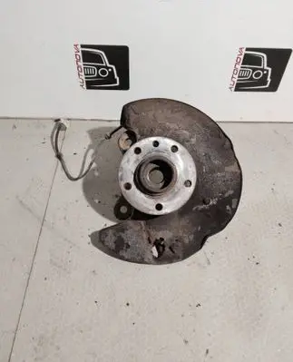 Volkswagen Transporter - Caravelle T5 Front wheel hub spindle knuckle 
