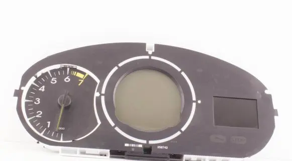 Renault Megane III Speedometer (instrument cluster) 248104902R A2C53258659
