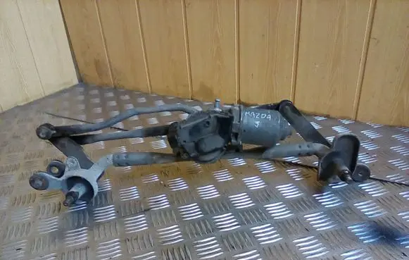 Front wiper linkage