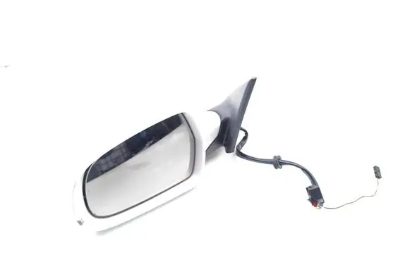 Audi A5 8T 8F Front door electric wing mirror E1021053