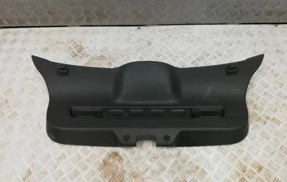 Citroen C3 Tailgate trim 9812583777 MP7537