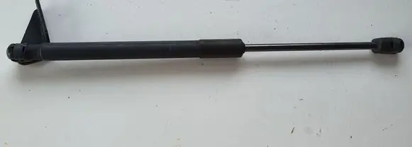 Nissan Qashqai+2 Tailgate/trunk strut/damper